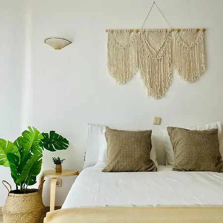 Cosy Flat In Central With Pool *