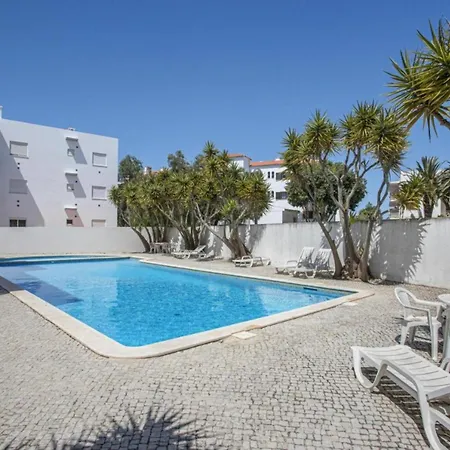 Cosy Flat In Central With Pool Apartment Lagos